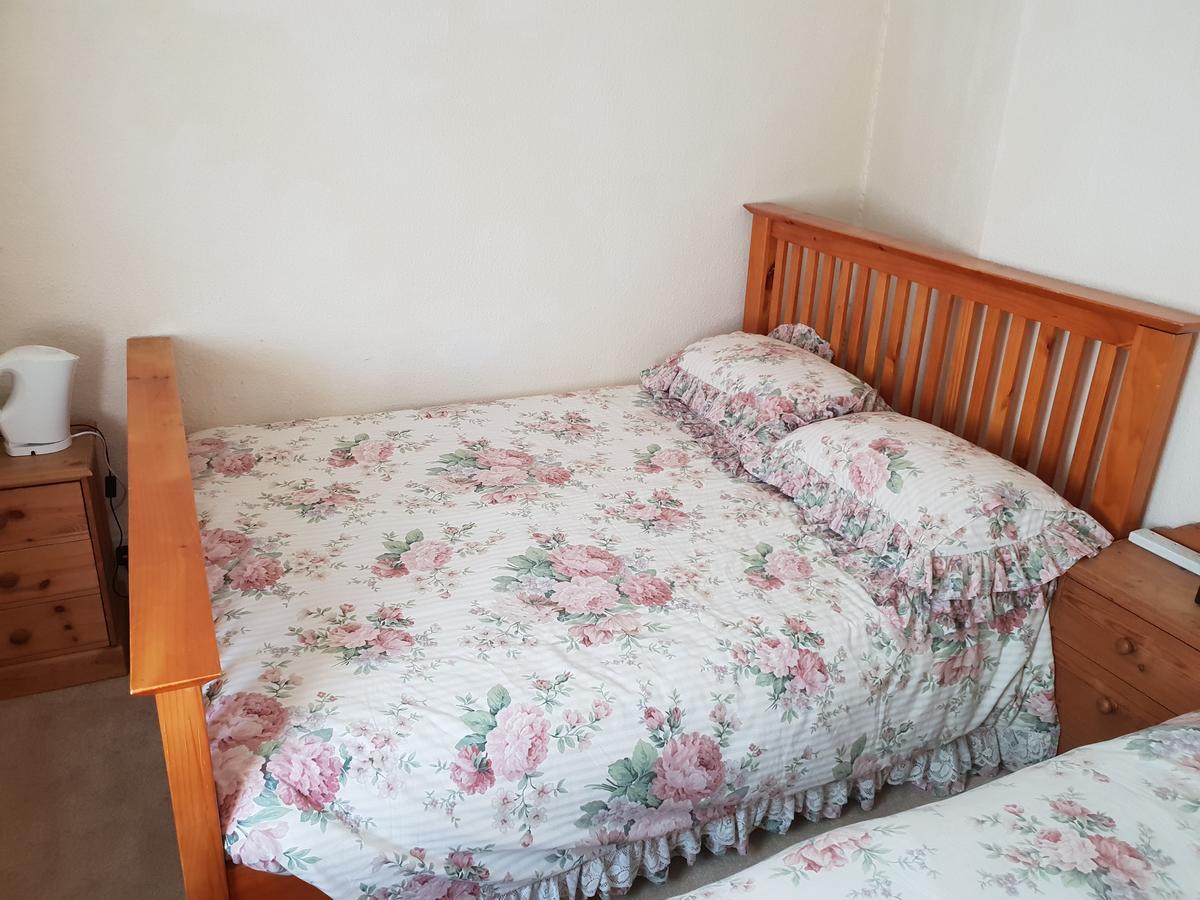 The Marston Inn Yeovil Bagian luar foto