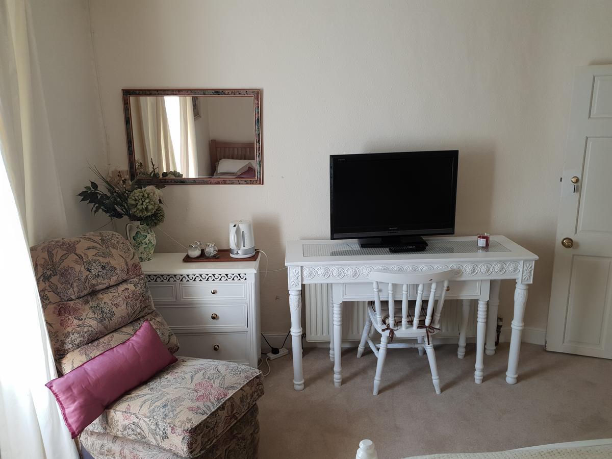 The Marston Inn Yeovil Bagian luar foto